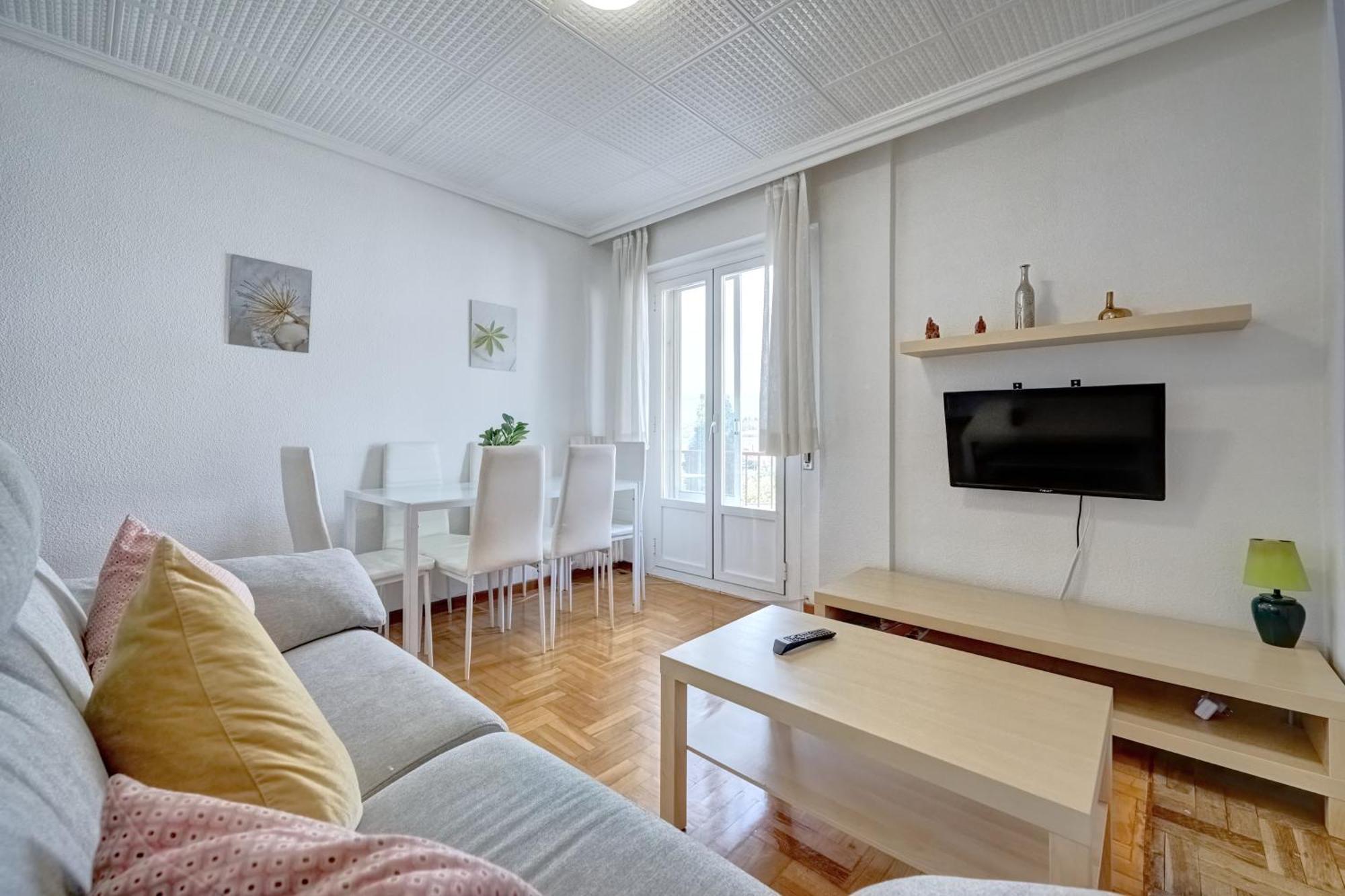 Te Adoro 11 By Clabao Apartment Pamplona Ngoại thất bức ảnh